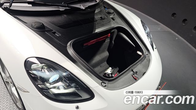 Porsche 718 2019 — photo 18