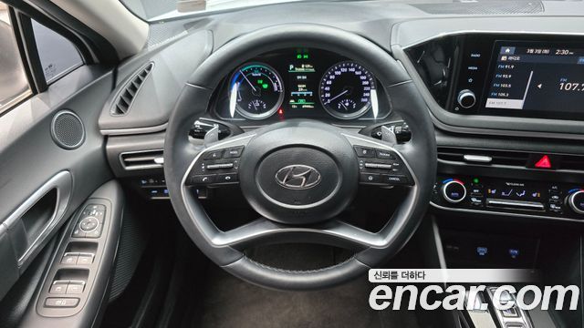 Hyundai Sonata 2022 — photo 14