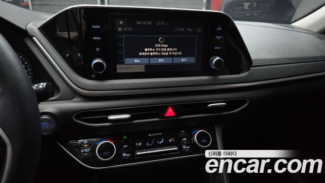 Hyundai Sonata 2022 — photo 15
