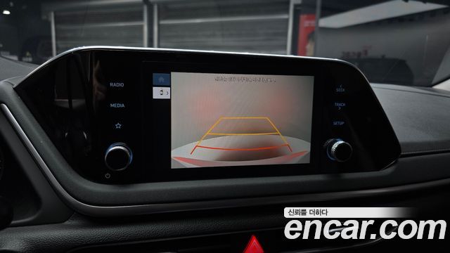 Hyundai Sonata 2022 — photo 16