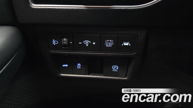 Hyundai Sonata 2022 — photo 17
