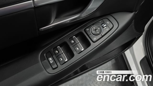 Hyundai Sonata 2022 — photo 18