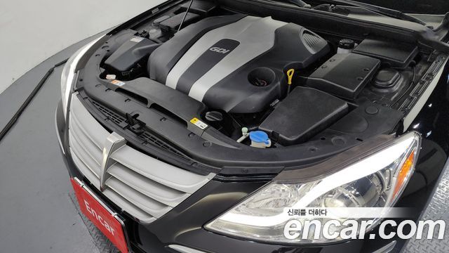 Hyundai Genesis 2013 — photo 6