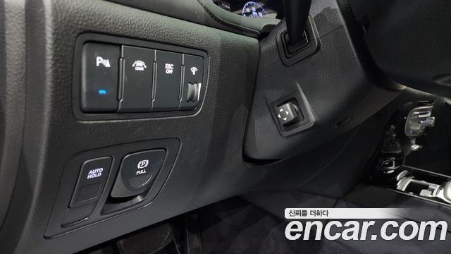 Hyundai Genesis 2013 — photo 14