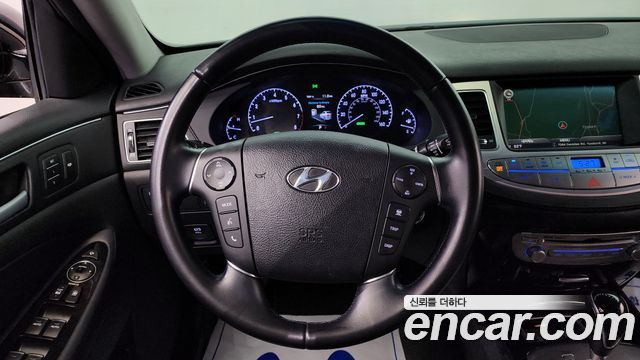 Hyundai Genesis 2013 — photo 15