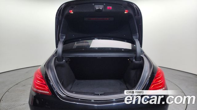 Mercedes-Benz S-Class 2016 — photo 20