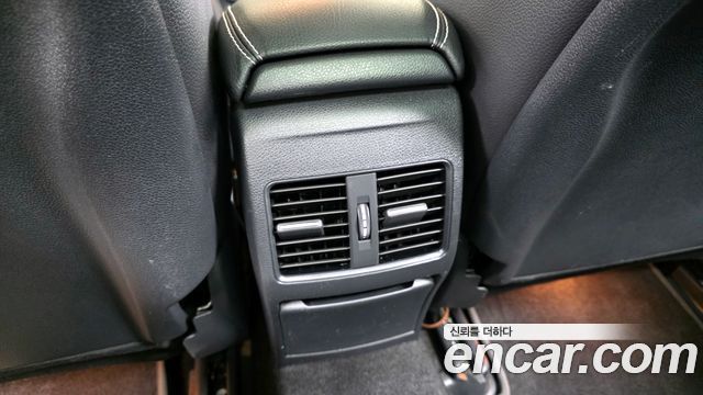 Mercedes-Benz GLA-Class 2019 — photo 19