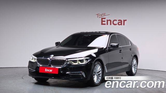 BMW 5-Series 2020 — photo 1