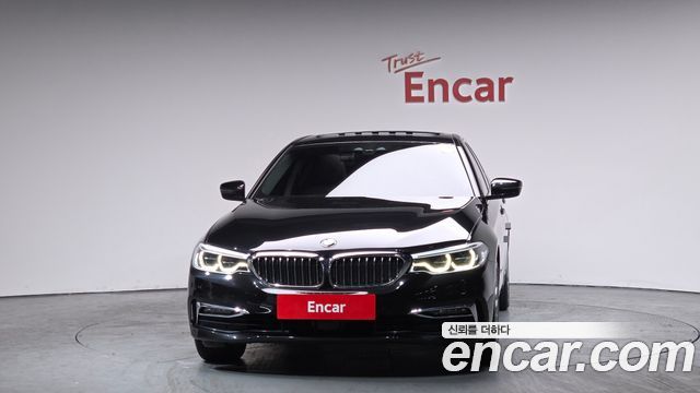 BMW 5-Series 2020 — photo 3