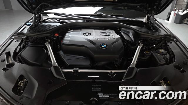 BMW 5-Series 2020 — photo 6
