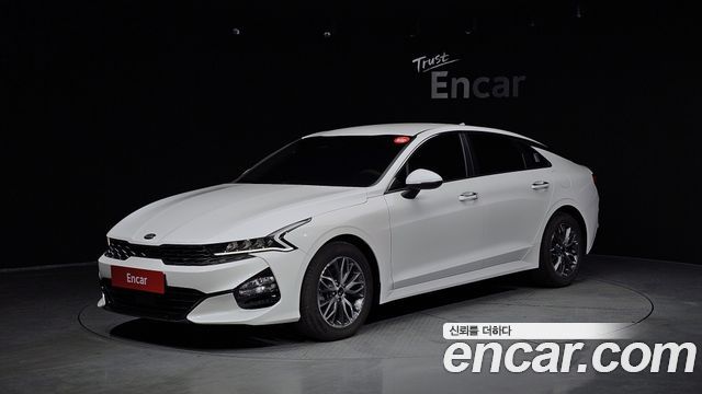 Kia K5 2020 — photo 1