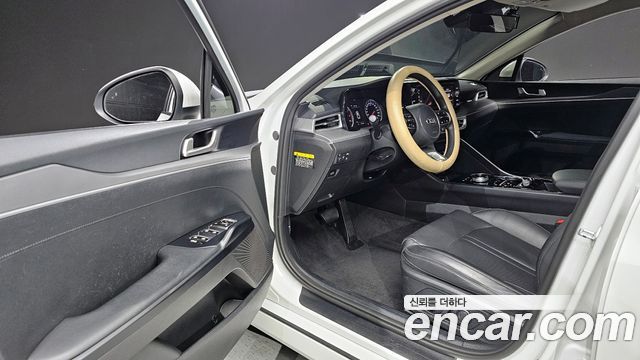 Kia K5 2020 — photo 10