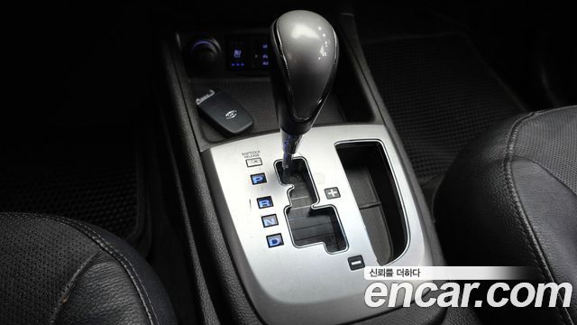 Hyundai Santafe 2012 — photo 9