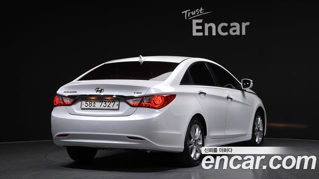 Hyundai Sonata 2012 — photo 2