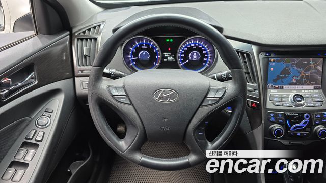 Hyundai Sonata 2012 — photo 14