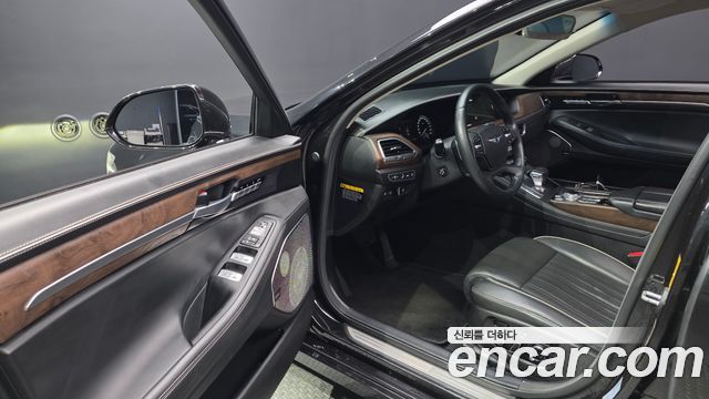 Genesis G90 2019 — photo 11