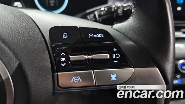 Hyundai AVANTE 2021 — photo 19