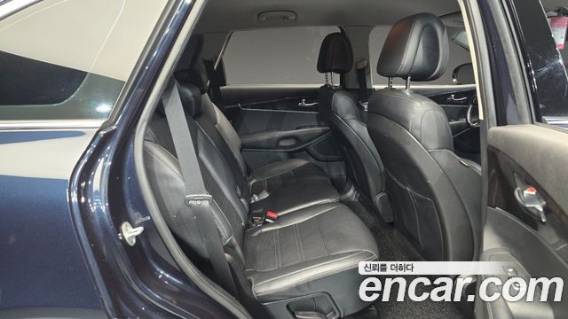 Kia Sorento 2017 — photo 12