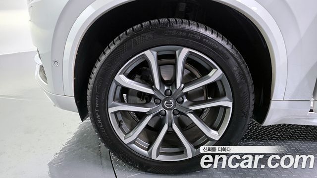Volvo XC90 2019 — photo 5