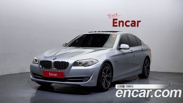 BMW 5-Series 2012 — photo 1