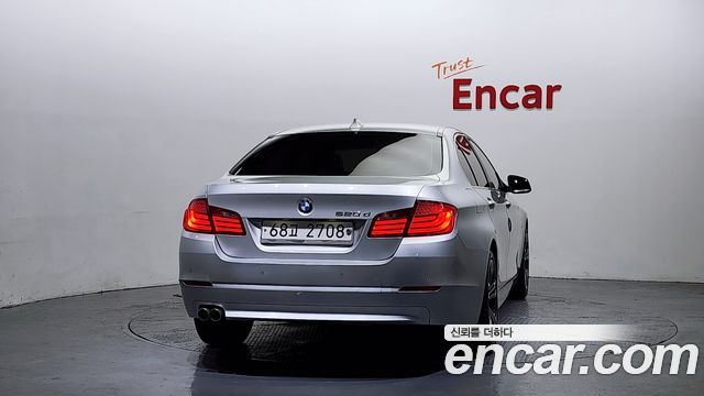 BMW 5-Series 2012 — photo 4