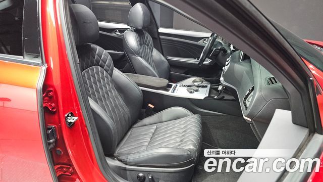 Kia Stinger 2018 — photo 10