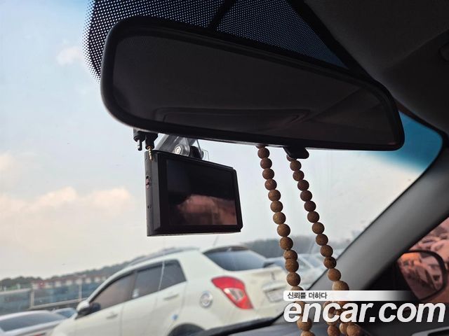 Kia K5 2011 — photo 13