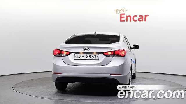 Hyundai AVANTE 2014 — photo 4