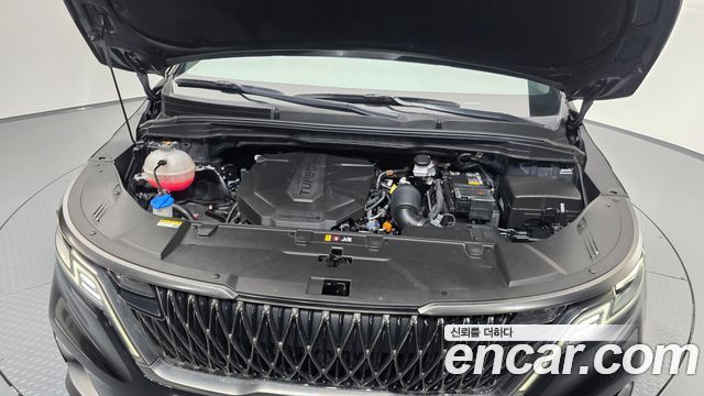 Kia Canival 2023 — photo 6