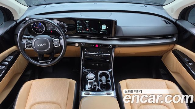 Kia Canival 2023 — photo 7