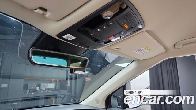 Kia Canival 2023 — photo 18