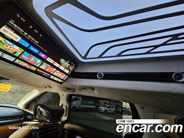 Kia Canival 2023 — photo 14