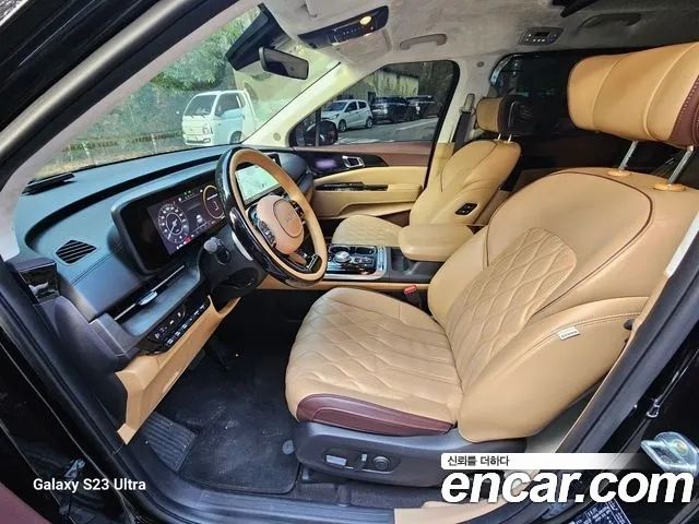 Kia Canival 2023 — photo 18
