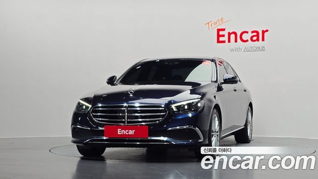 Mercedes-Benz E-Class 2022 — photo 3