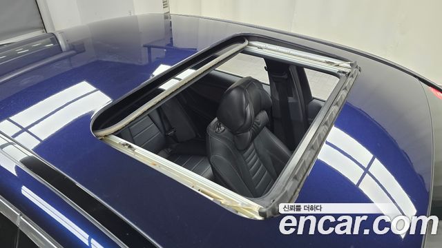 Mercedes-Benz E-Class 2022 — photo 19