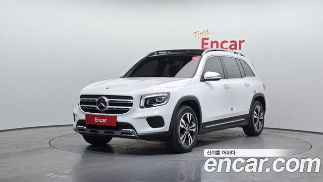 Mercedes-Benz GLB-Class 2020 — photo 1