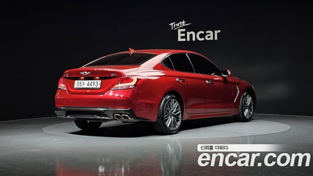 Genesis G70 2018 — photo 2