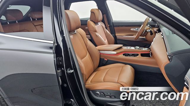Genesis GV70 2023 — photo 12