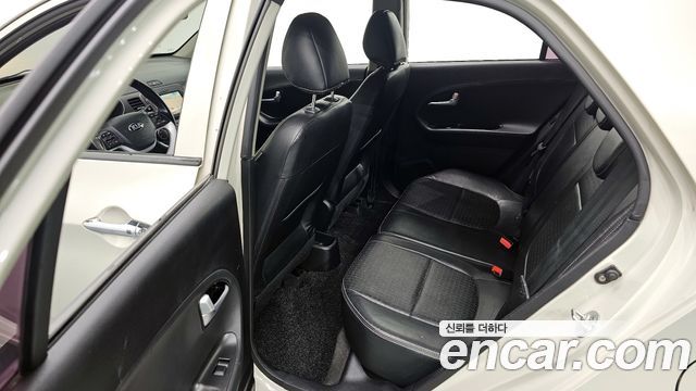 Kia morning 2016 — photo 11