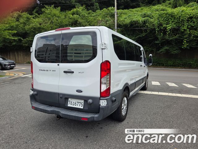 Ford Transit 2016 — photo 2