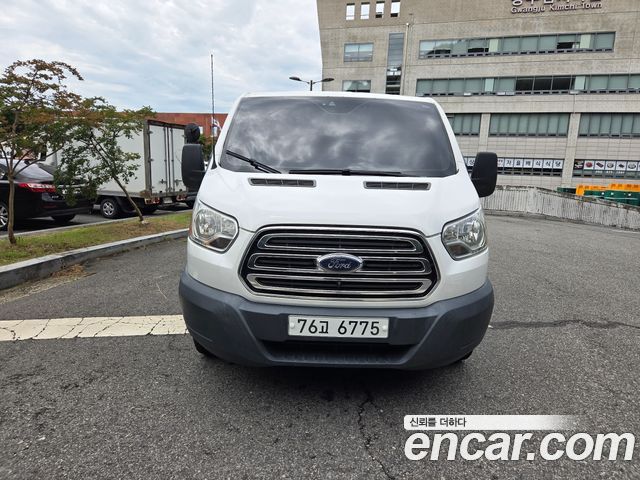 Ford Transit 2016 — photo 3