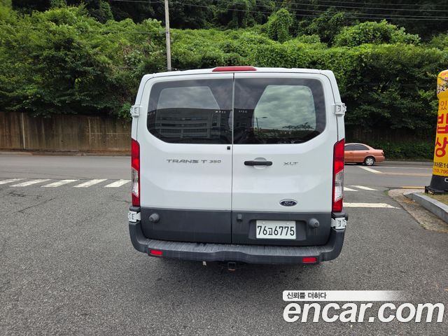 Ford Transit 2016 — photo 4