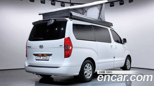 Hyundai Starex 2014 — photo 2