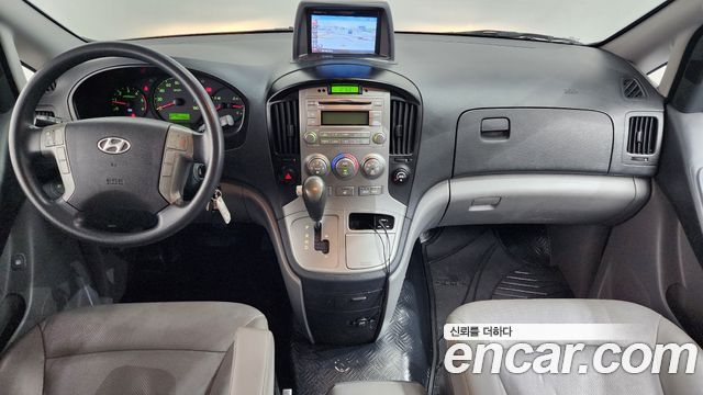 Hyundai Starex 2014 — photo 7