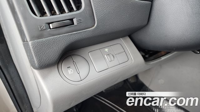 Hyundai Starex 2014 — photo 14