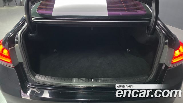 Hyundai Genesis 2016 — photo 20