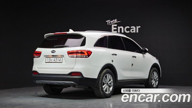 Kia Sorento 2016 — photo 2