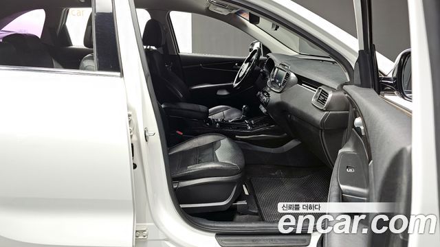 Kia Sorento 2016 — photo 11