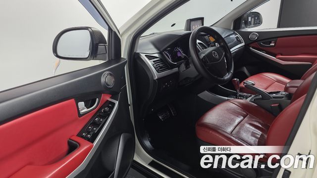 KG Mobility KORANDO 2015 — photo 11