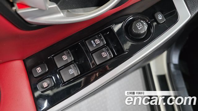KG Mobility KORANDO 2015 — photo 12